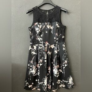 White House Black Market Floral Dress Sz14
